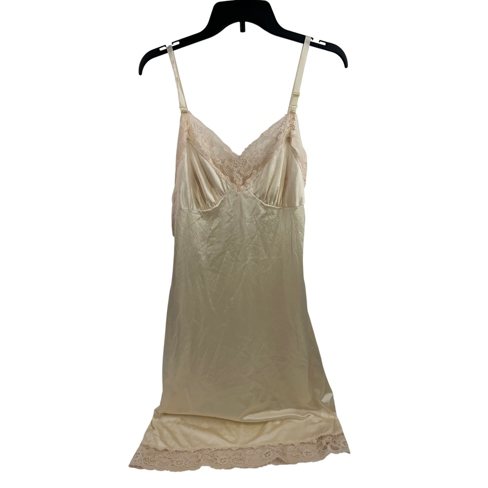Camelot Vintage Full Slip 34 Cream Lace Trim Antron Nylon Lingerie Women